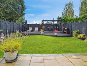 Photo 13- click for photo gallery